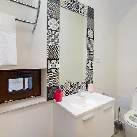 Blumenhaus Aparthotel 4*